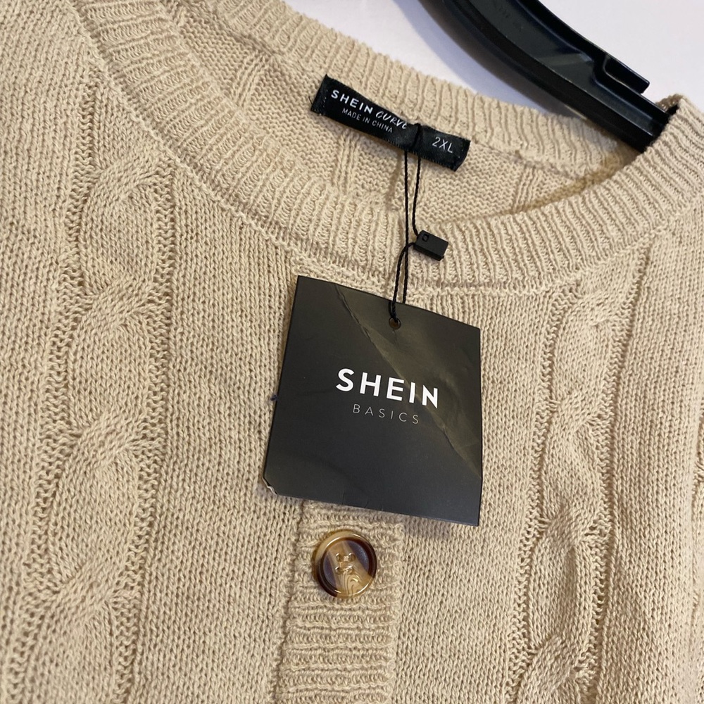 Cropped button up knitted short sleeve - Picture 2 of 3